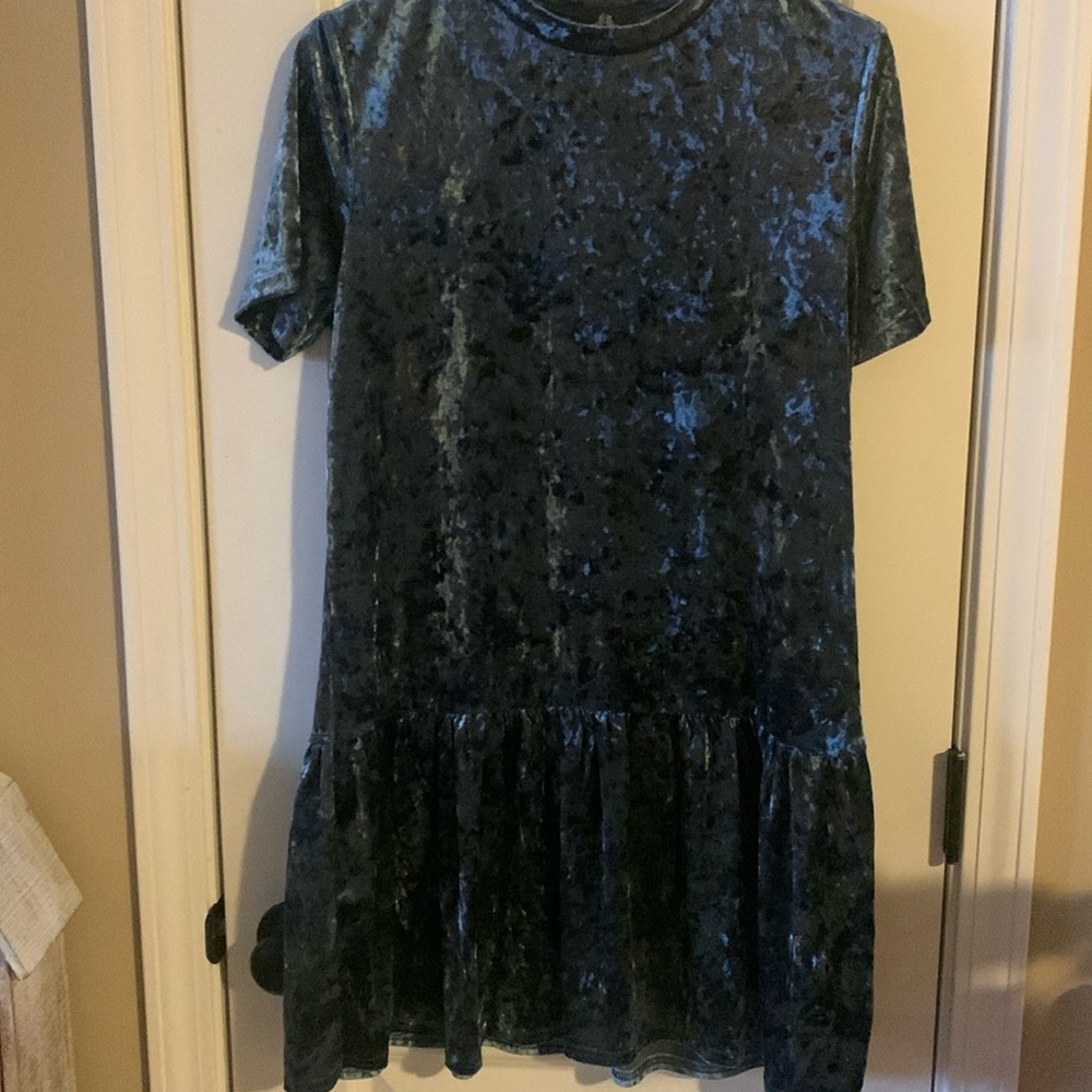 Angie size 3x dark blue velvet feel top